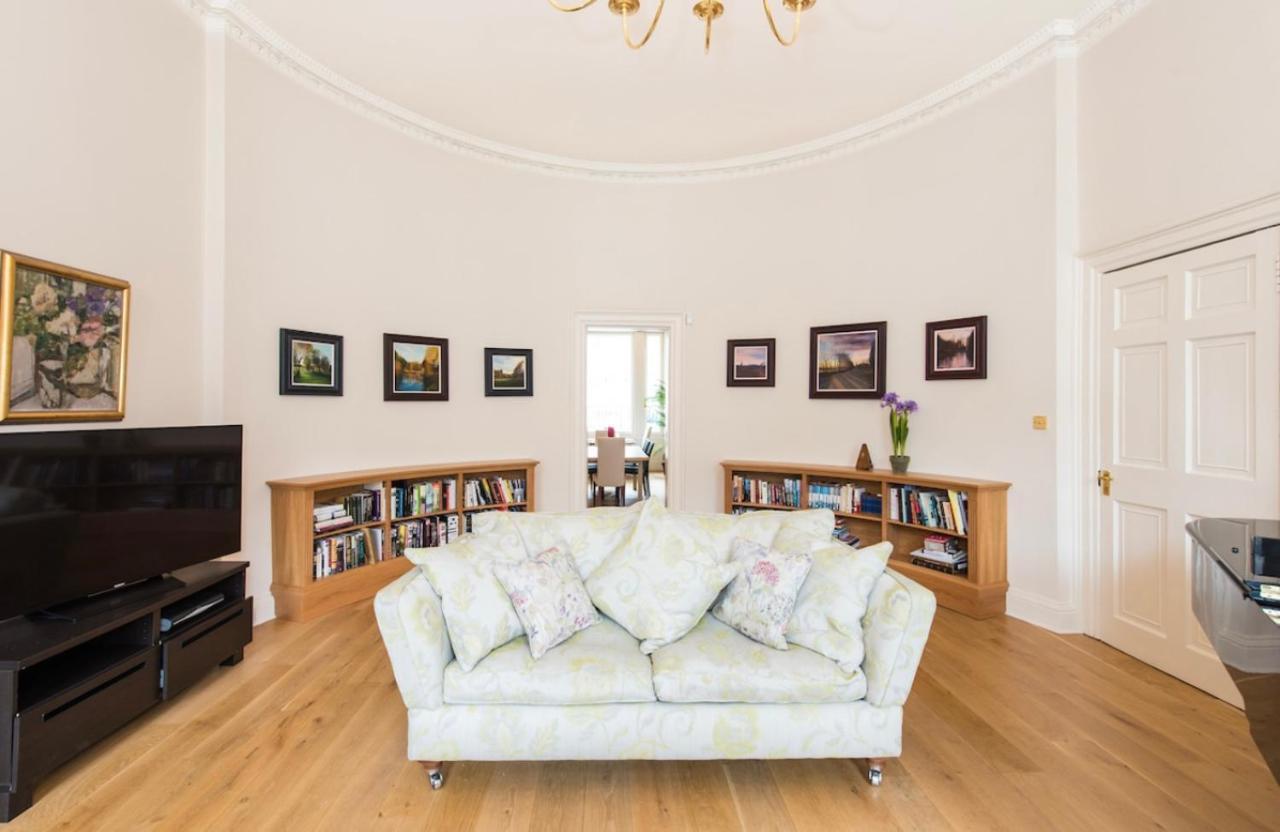 Luxurious City Centre Self Catering Apartment Édimbourg Extérieur photo